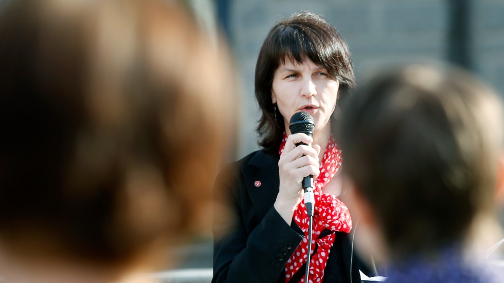 Skribenten "Socialdemokrat" väljer Maria Chergui (V) hellre än den lokala socialdemokratin och hoppas att partiet "återvänder".