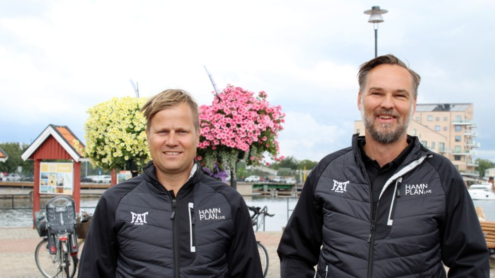 Två av arrangörerna för Swedish Floorball Open, Eric Kristiansson och Fredrik Ohlsson, tvingas ställa in årets turnering.