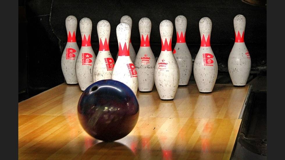 Varta bowling är berättigade till ett kommunalt marknadsföringsbidrag på 30 000 kronor. Så nu kommer reklamskyltarna upp. I Vimmerby.