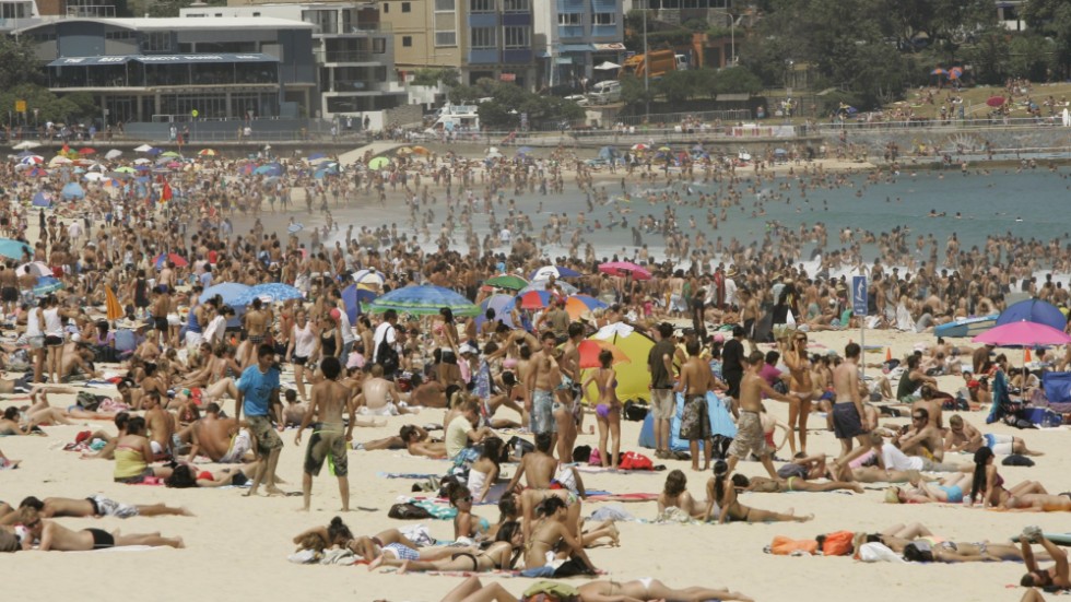 Bondi Beach i Australien lockar ofta många besökare. Arkivbild.