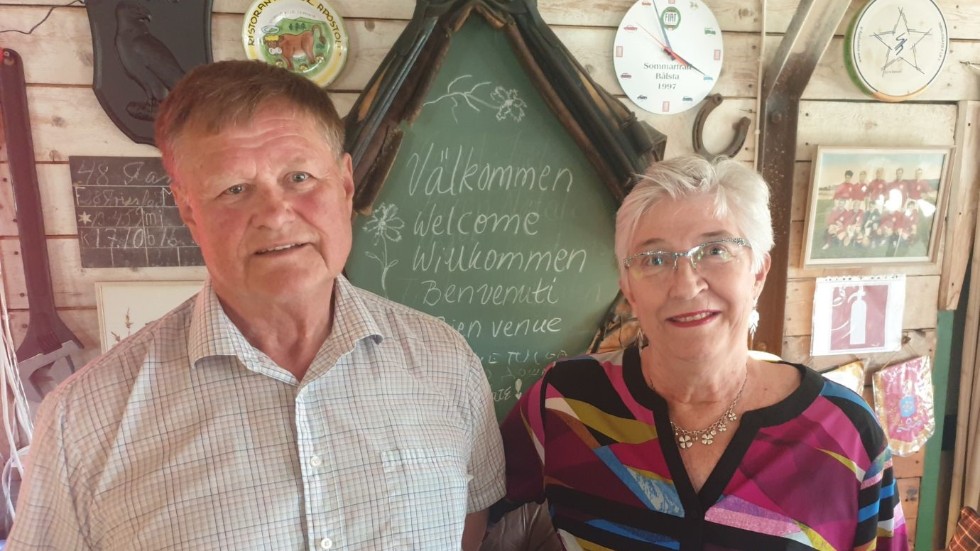 Göran Eriksson och Lena Glantz Eriksson på Brunnsta gård.