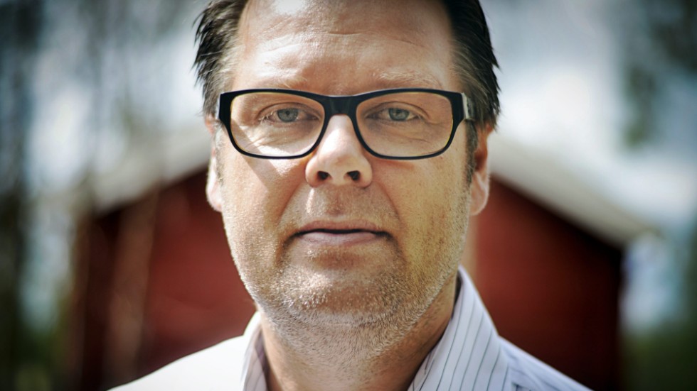 Mikael Ahlerup är generalsekreterare för svenska innebandyförbundet.