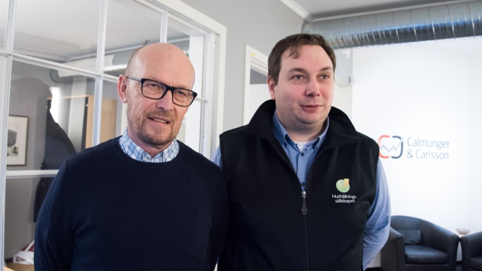 Jan Carlsson, ägare av Calmunger och Carlsson, och Axel Pettersson från Hushållningssällskapets redovisning, är båda hoppfulla och nöjda med det nyligen påbörjade samarbetet. 