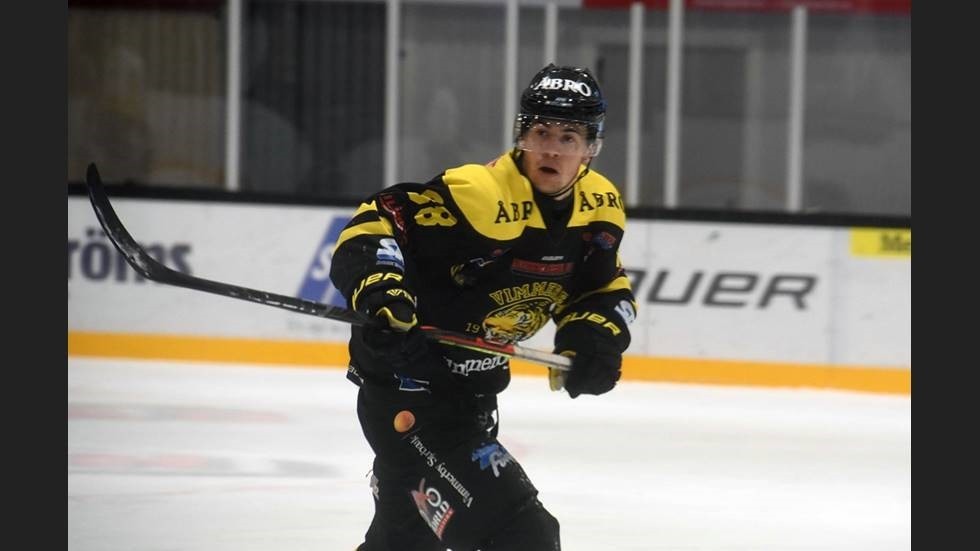 Max Popovic och Vimmerby Hockey jagar femte raka segern i Vårserien, när de möter Dalen onsdag kväll. 