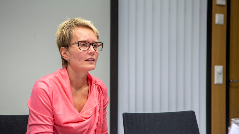 Veronica Hermann arbetar med det självmordsförbyggande programmet på Gotland. En revidering ska vara klart till december i år. 