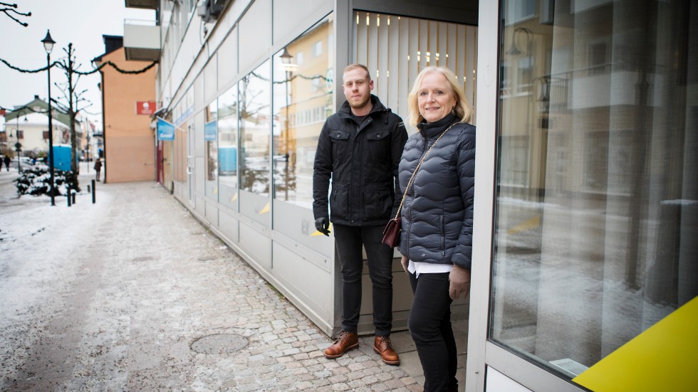 Per Blomgren och Susanne Staf på Hyreshuset har planerna klara för en ny typ av kontorshotell i centrum.