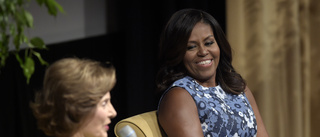 Michelle Obama och Laura Bush peppade folket