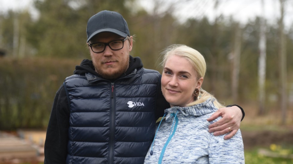 Jimi Thörn och Annika Fundin hoppas att kunna få uppleva förlossningen tillsammans.