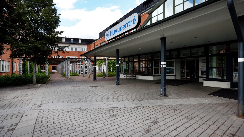 Vrinnevisjukhuset i Norrköping. Här vårdas fortfarande många med covid-19.
