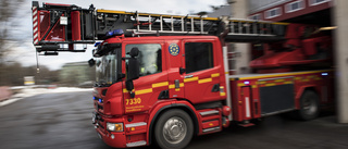 Skogsbrand utanför Järnforsen upptäcktes av brandflyget – räddningstjänsten har lämnat