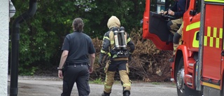 Gasoltub brann inne på tomt i Linköping