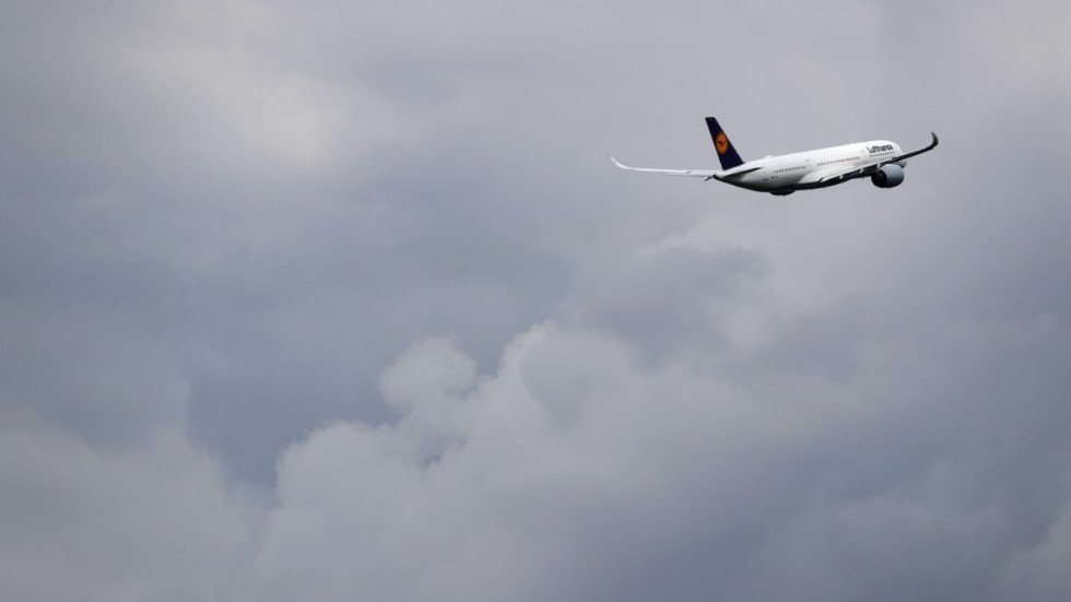 Räddningspaketet för Lufthansa har fått luft under vingarna. Arkivbild.