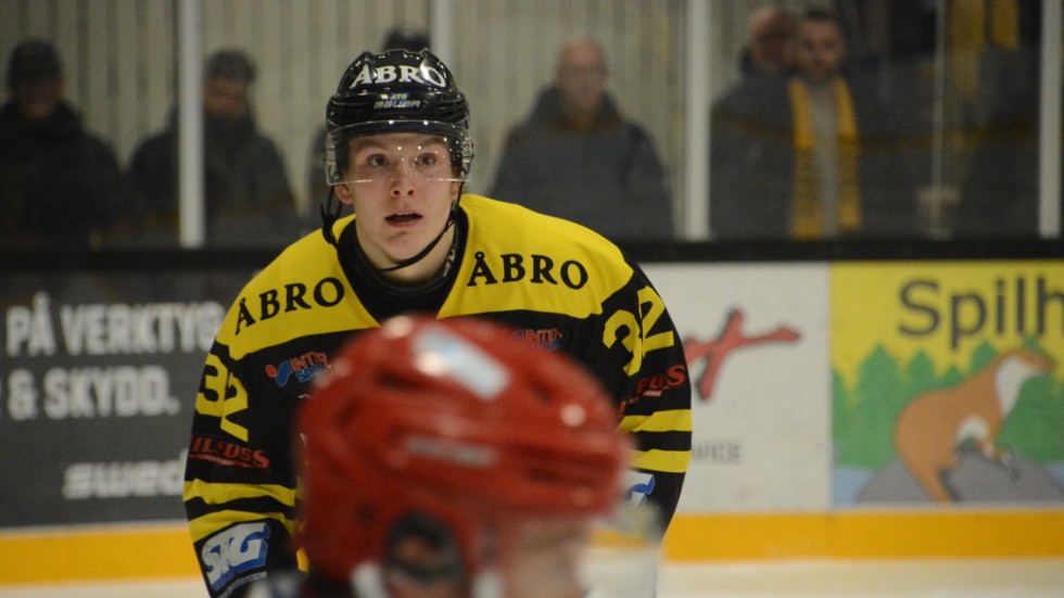 Eddie Levin gjorde viktiga 2-1 för KRIF mot Tranås i kvalet till Hockeyettan.