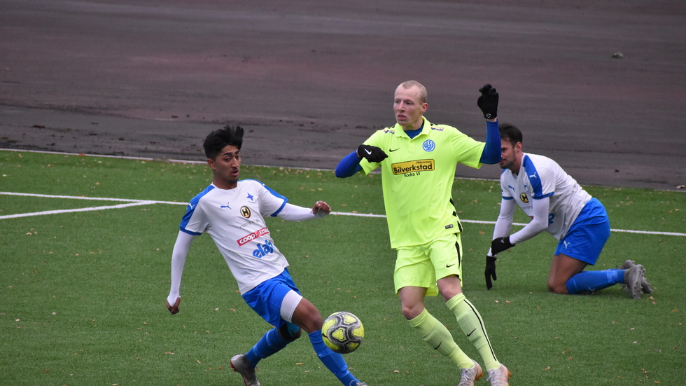 Adrian Mathiasson var en av planens bästa spelare när Södra Vi fick 3-3 i kvalet mot IFK Oskarshamn.