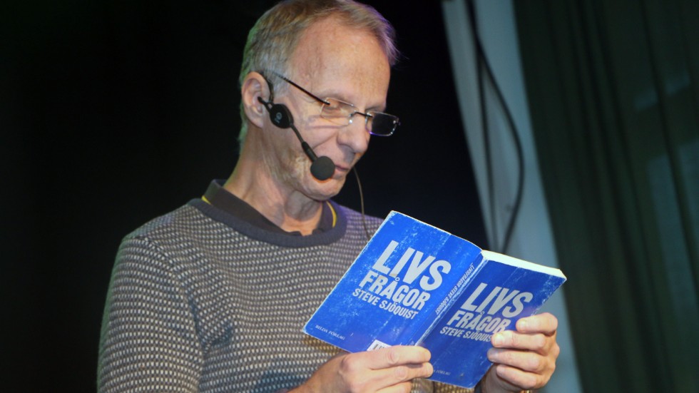 Steve Sjöquist har skrivit boken Livsfrågor där han berättar om kampen med att ha hiv.
