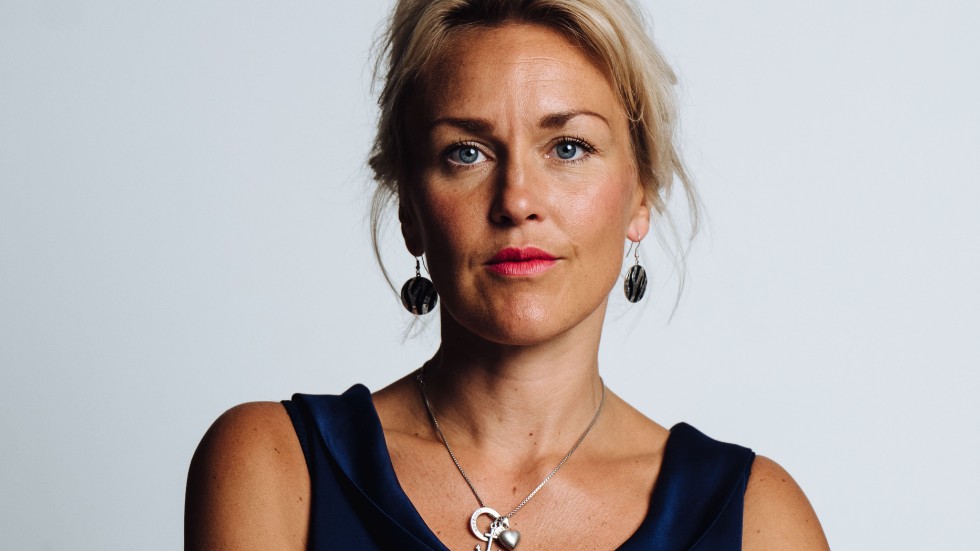 Olga Persson är generalsekreterare för jourorganisationen Unizon, som samlar över 130 kvinnojourer, tjejjourer och andra stödverksamheter.