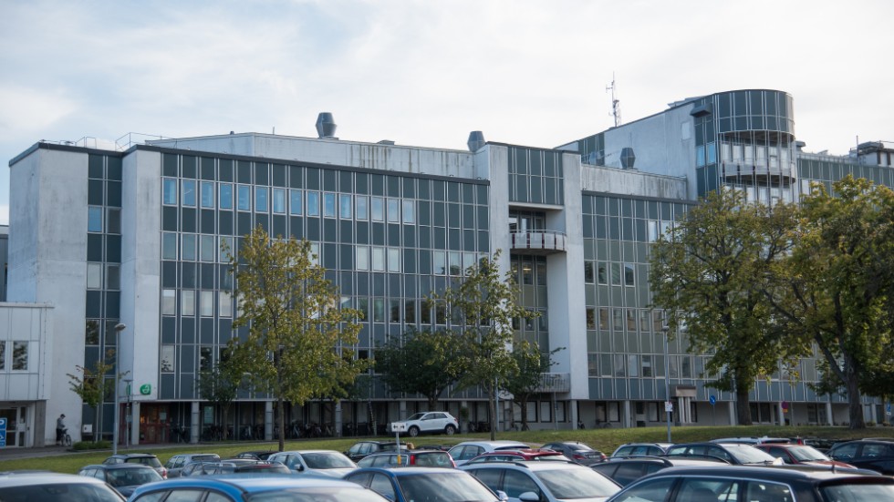 En avdelning på Västerviks sjukhus har drabbats av ett corona-utbrott. 