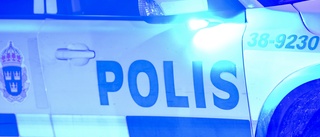 Man greps efter att polis larmades om bråk