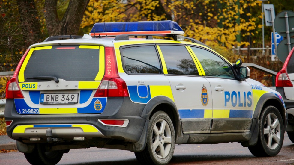Polisen hittade inga skador efter nattens kraftiga smäll i centrala Norrköping.