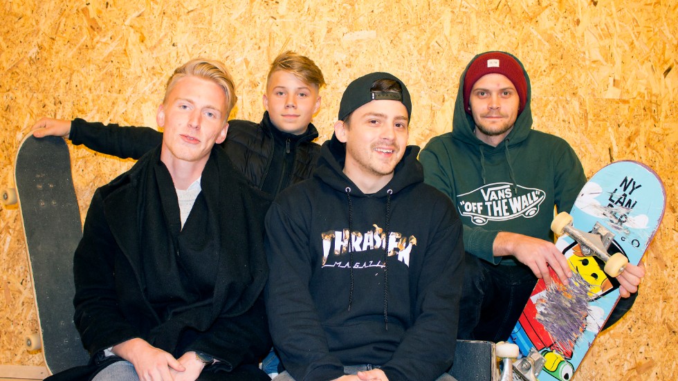 Tobias Christensen, Arvid Lindholm, Joakim Toivanen och Andreas Lindblom är fyra av sju styrelsemedlemmar i Vingåkers Skateförening. 