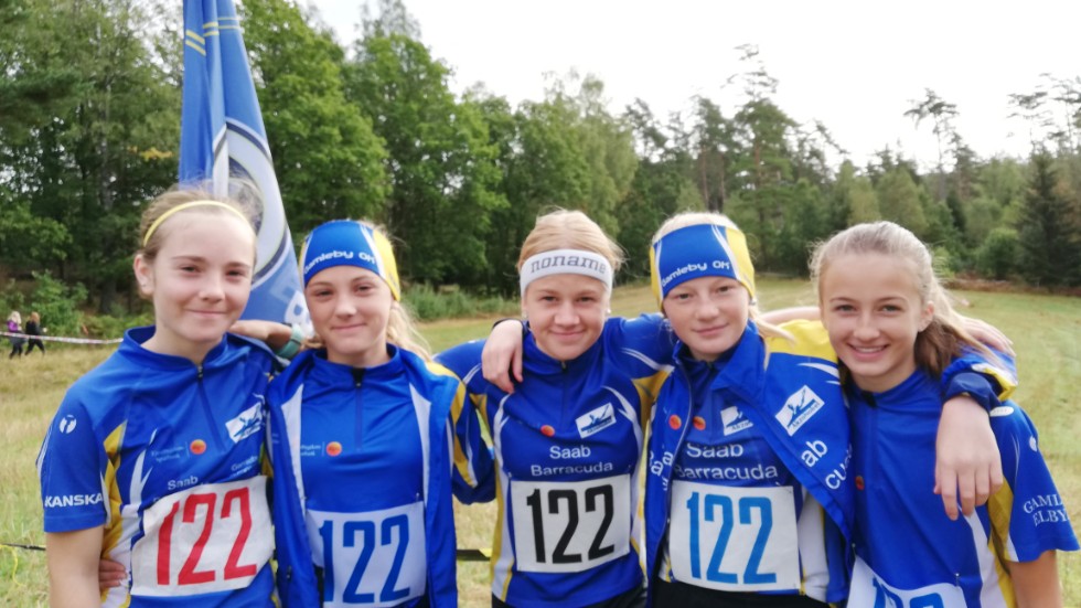 Gamleby OK:s D16-lag, där Tuva Östangård, Anja Svensson, Hanna Öberg, Tove Vallerius och Tyra Stalebranth ingick, vann DM-brons.