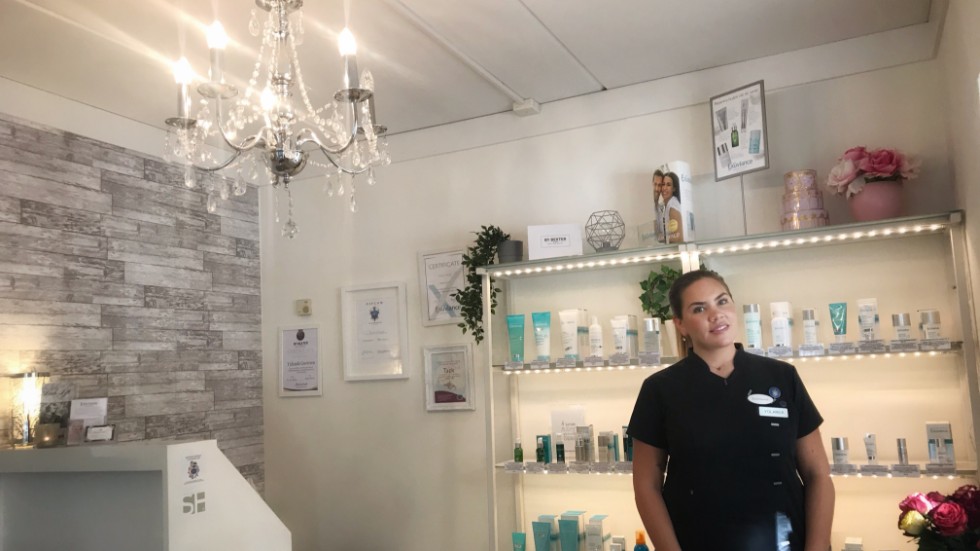 – Skönhetsbranschen är stor, nästan alla är måna om sitt utseende, säger hudvårdsterapeuten Yolanda Guerrero. 