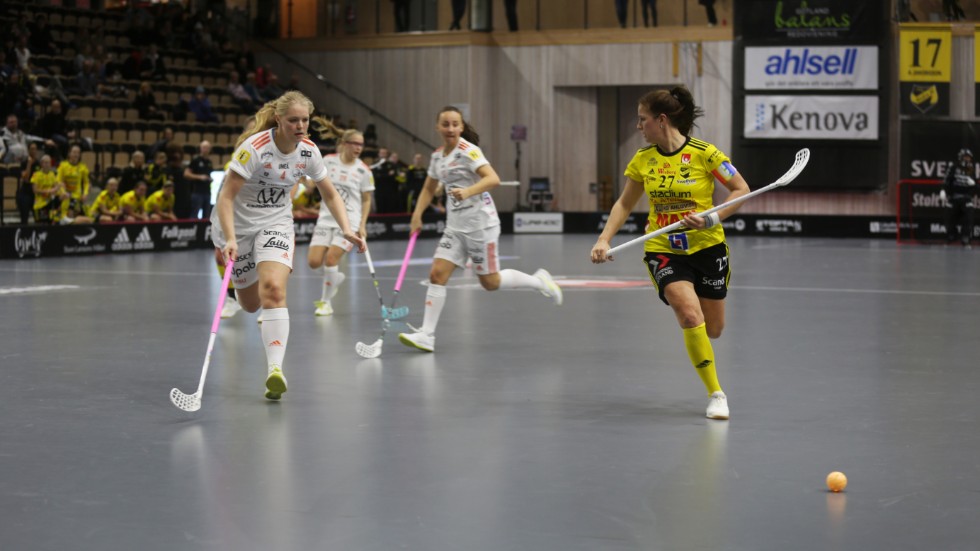 Sara Steen stod för två mål, den nykomponerade kedjan med Anna Moberg och Wilma Johansson stod för fem av Endres sex mål.