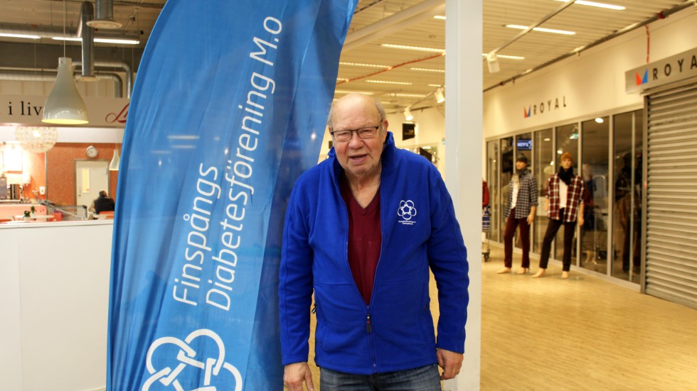 Hans-Erik Svensson, ordförande i Finspångs diabetesförening, fanns på plats på Viberga för att upplysa om sjukdomen. 