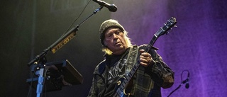 Neil Young ger konserter hemifrån