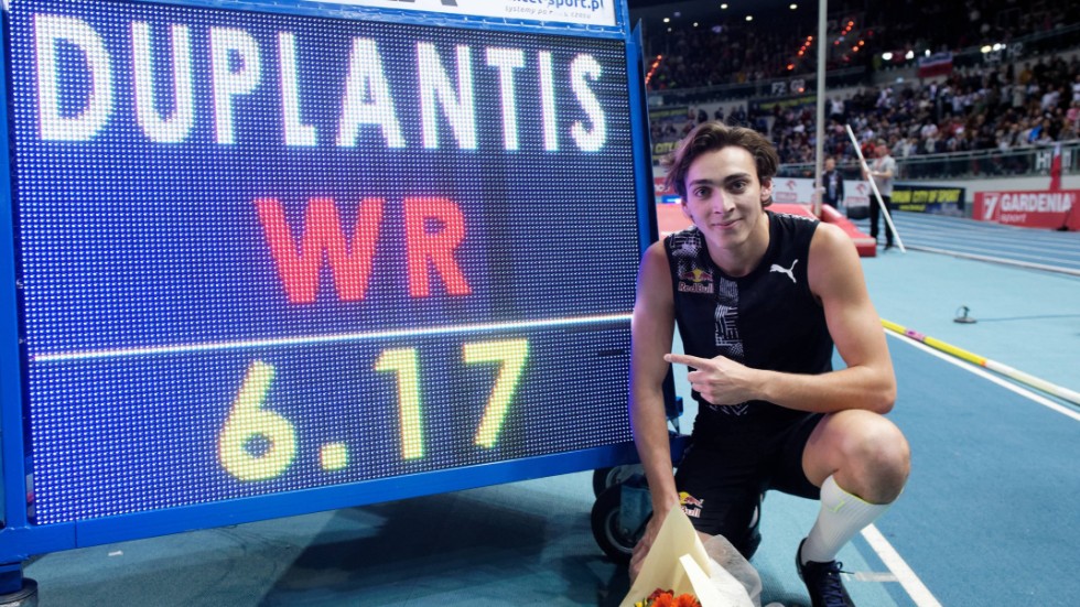 Armand Duplantis slog världsrekordet i stavhopp när han hoppade 6,17.