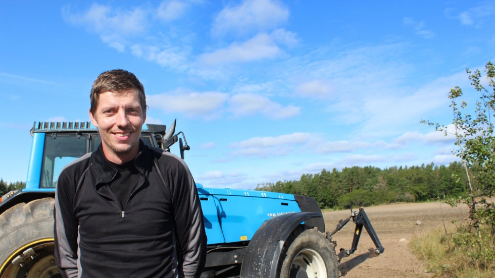 Anton Kasselstrand är en av dem som planerar årets veteranplöjning. Traktorn på bilden är dock inte en av dem som deltar.