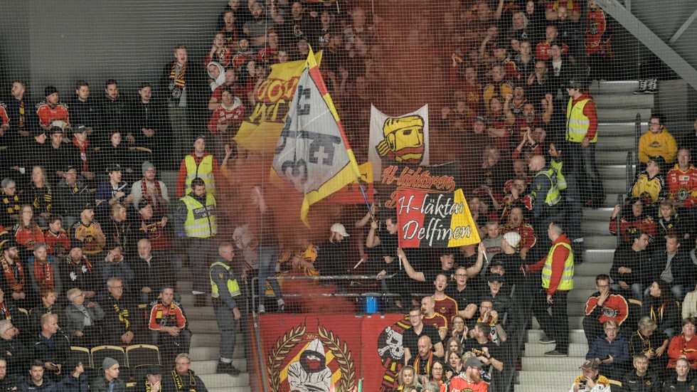 Luleå Hockeys fans får inte vifta med flaggor för resten av året.