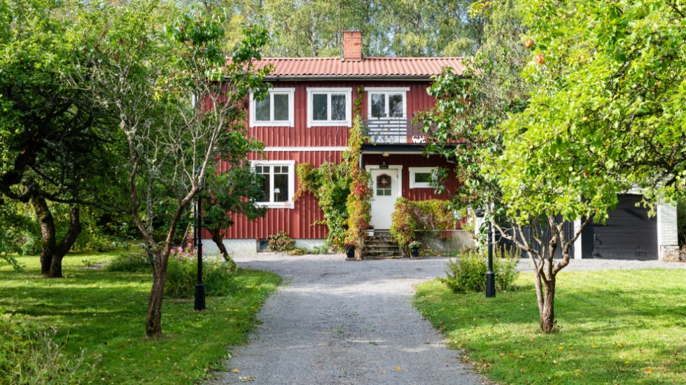 Villan i Skälsta, Ramstalund fick näst mest besökare på Hemnet förra veckan.
