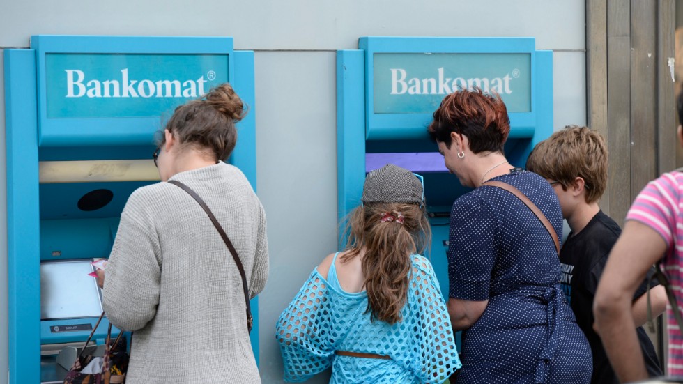 Nyligen försvann två bankomater i centrala Visby.