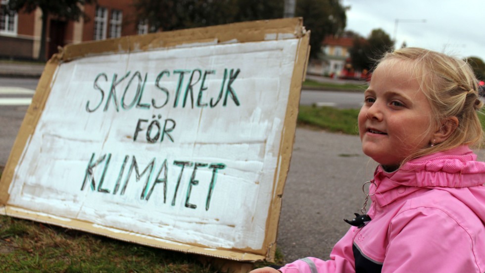 "Om växter och träd dör så kan inte heller vi leva". Det säger Märta Bevemyr, 6 år, i Söderköping.