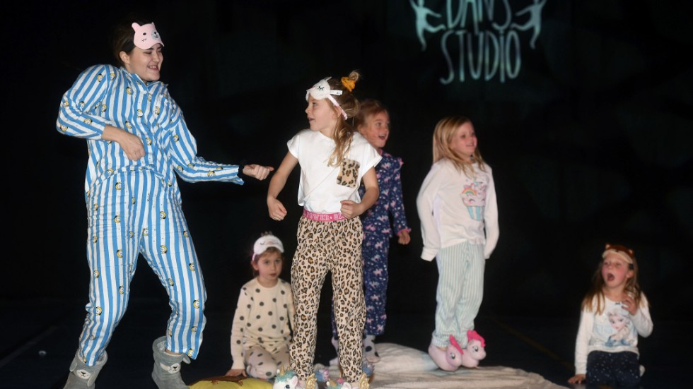 Barndans 2013 hade tema pyjamasparty.