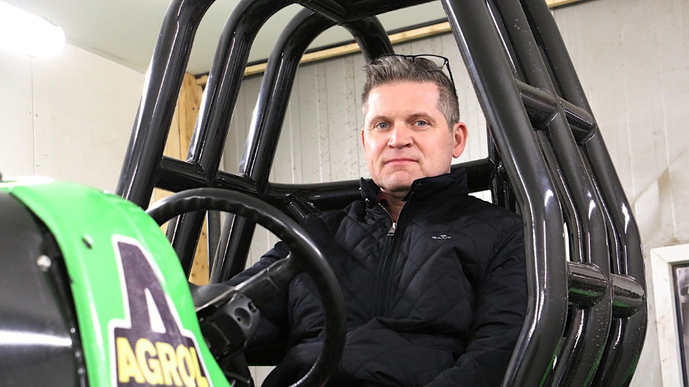 Christian Rudén laddar för en ny säsong med Tractorpulling och Traktorfestival i Målilla. Men det handlar också om att fylla 50 mitt uppe i alltihop.