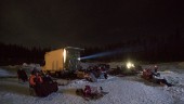 Sverigepremiär för snöskoterbio i Gunnarsbyn