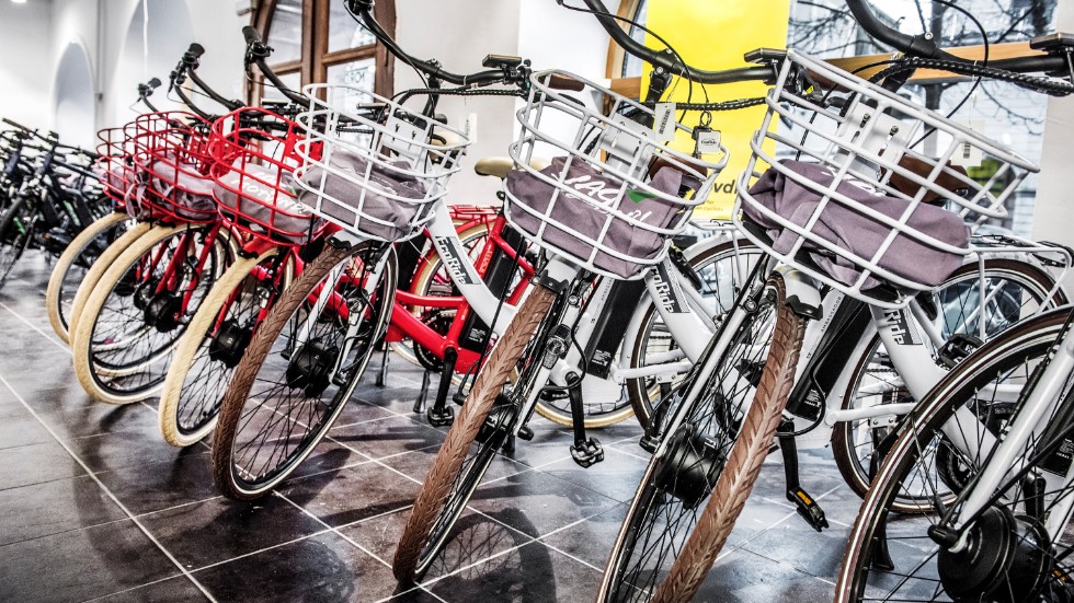 Tjuvarna fick med sig bland annat 14 elcyklar från cykelbutiken i Motala.