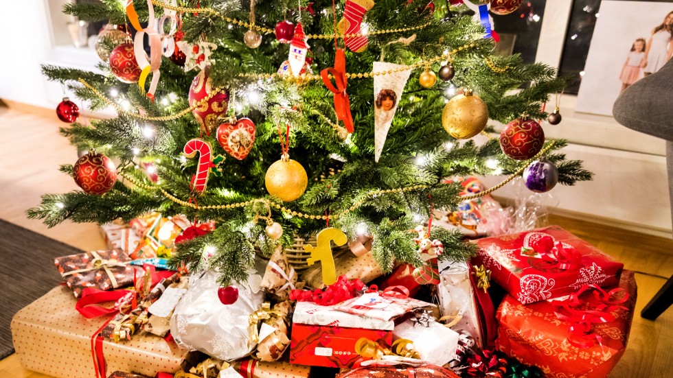 Julskyltningen uteblir i Hultsfred i år. Däremot kommer vissa butiker ha söndagsöppet, julgranen kommer tändas, och julmusiken kommer ljuda ur högtalarna.