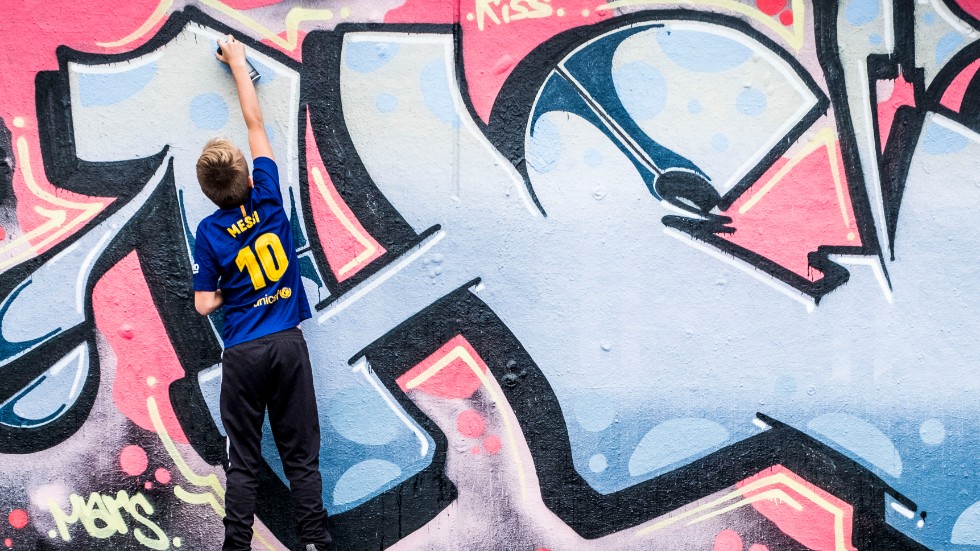 Graffitiutställning i Oxelösund, ett av helgens gratisevenemang.