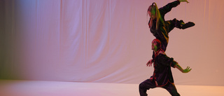 Inxi & Sasha gästar UKK med streetdance