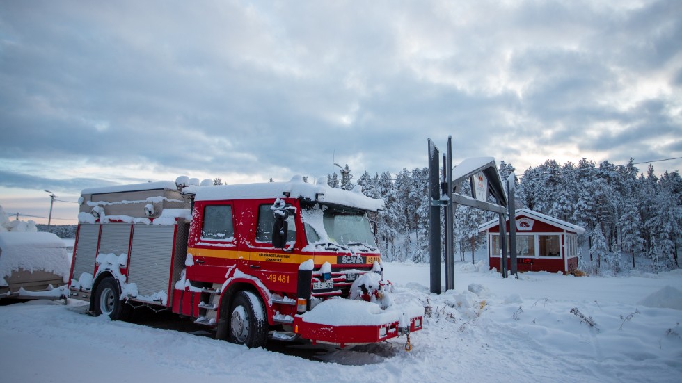 Jokkmokks kommun kommer bland annat köpa in en ny släckbil till räddningstjänstens maskinstall.