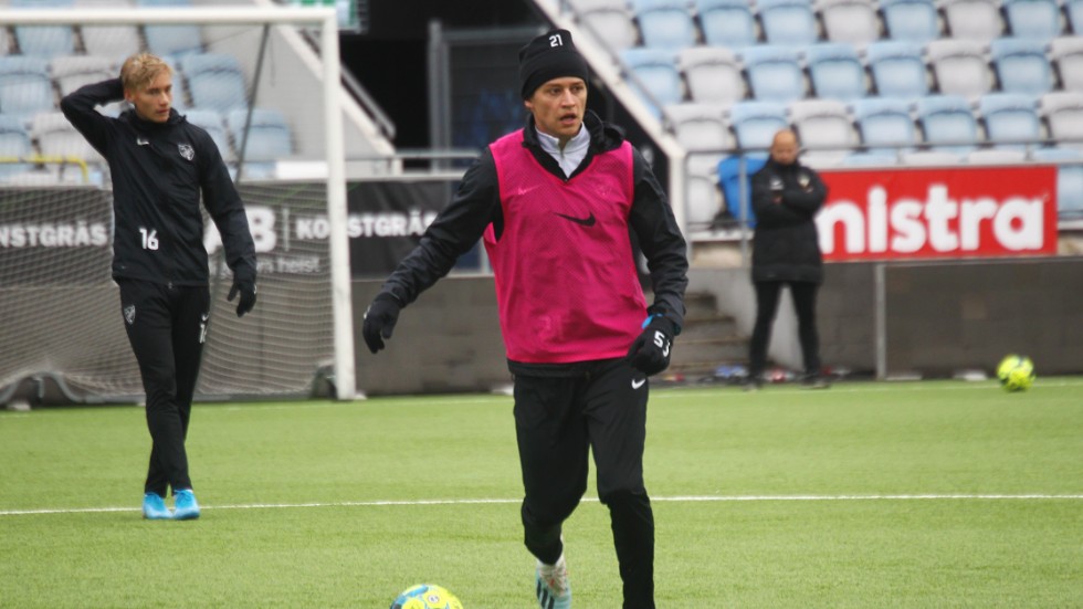 Det blev ett första steg tillbaka för Simon Thern med U21-laget i Västerås.