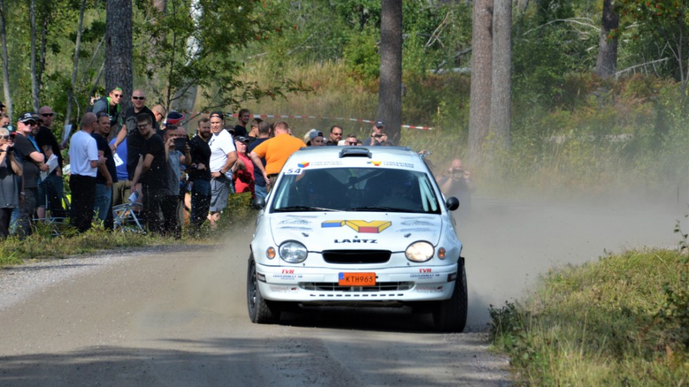 Hampus Jakobsson vann den tvåhjulsdrivna klassen av Svenska Rallycupen 2019.