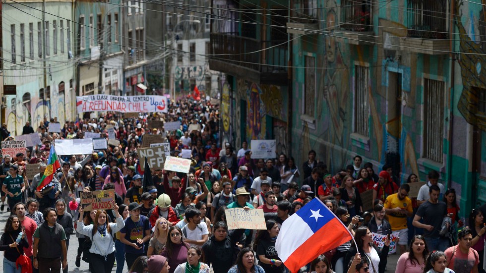 Demonstrationer staden Valparaiso som ligger i Chile.  