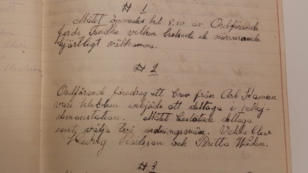 Protokoll från ett möte 1919 hos Katrinholms socialdemokratiska kvinnoklubb. 