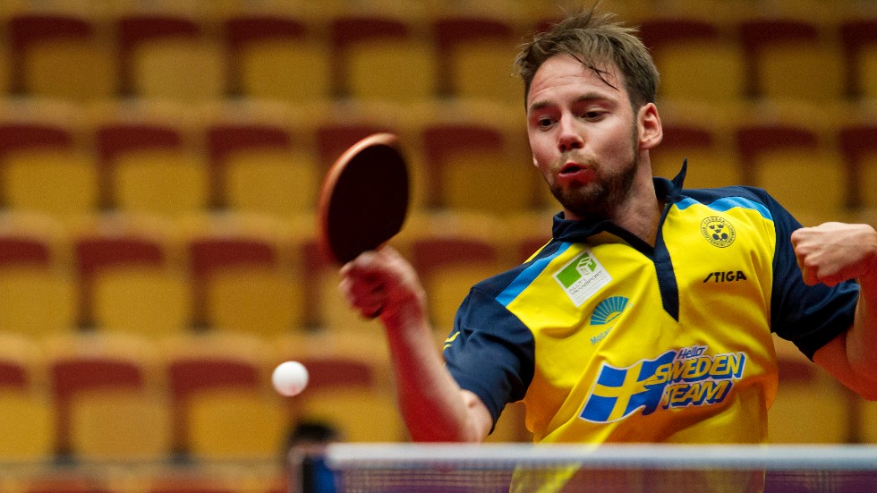Emil Andersson bjöd på sanslös spänning i kvartsfinalen. Till slut var även han klar för semifinal.