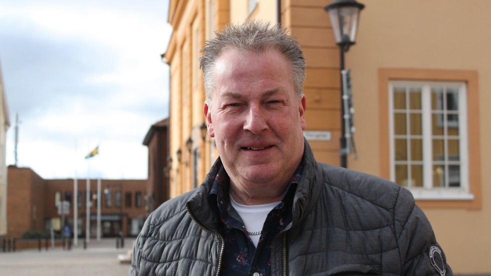 Thomas Svärd, utvecklingschef på Vimmerby kommun, har blivit kontaktad av oroliga företagare. "Jag delar deras oro, situationen är overklig och det har gått väldigt fort".