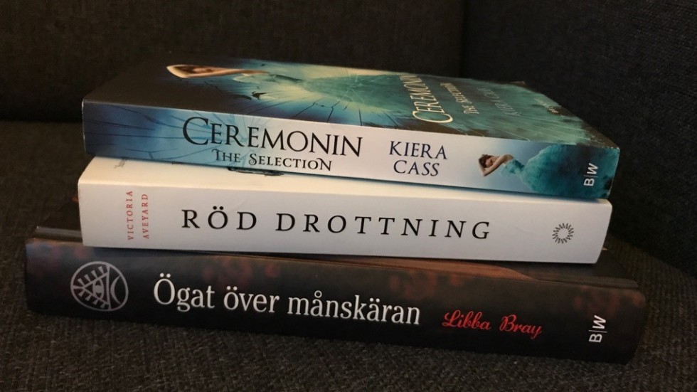 Blenda Bergström tipsar UNG-läsarna om fantasyböcker att tillbringa läslovets sista dagar med.